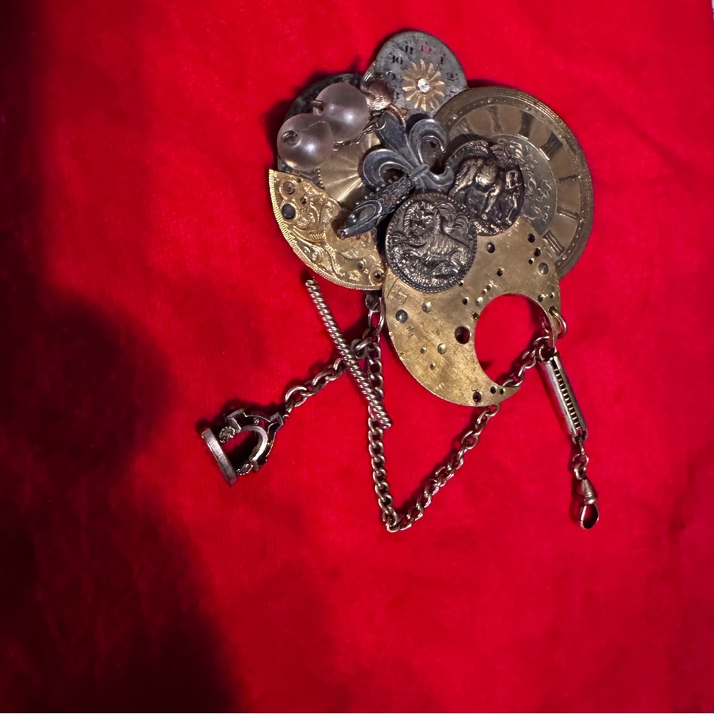 Vintage-Inspired Gold and Silver Brooch